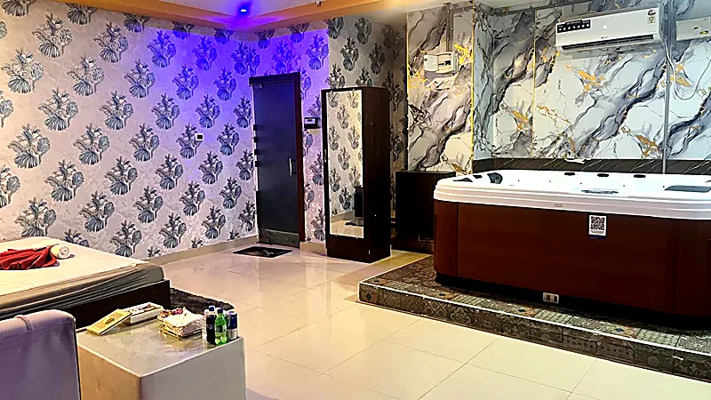 VIP spa room at Royal International Spa