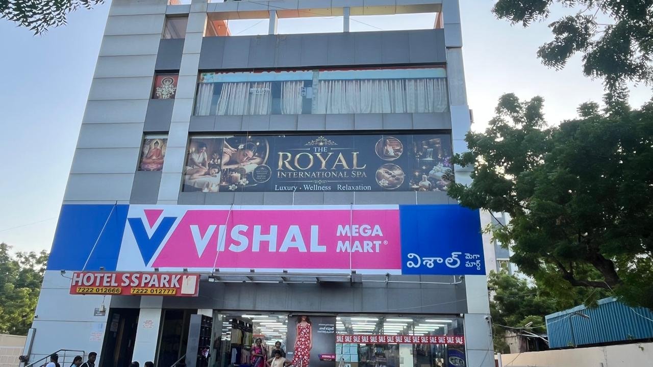 Royal International Spa exterior signage in Guntur